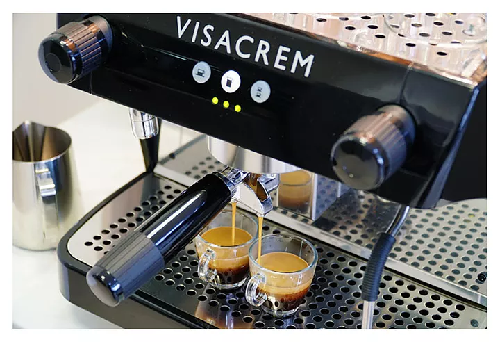 Кофемашина Quality Espresso Ruby Pro black заливная
