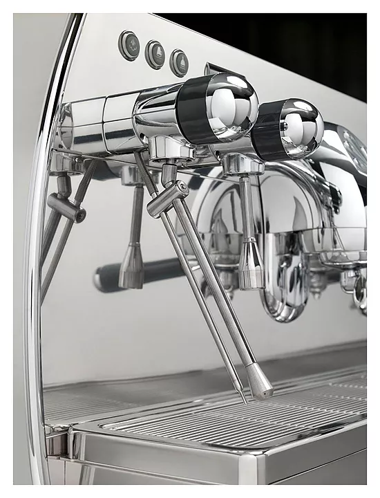 Кофемашина Victoria Arduino Adonis 3 Gr красная